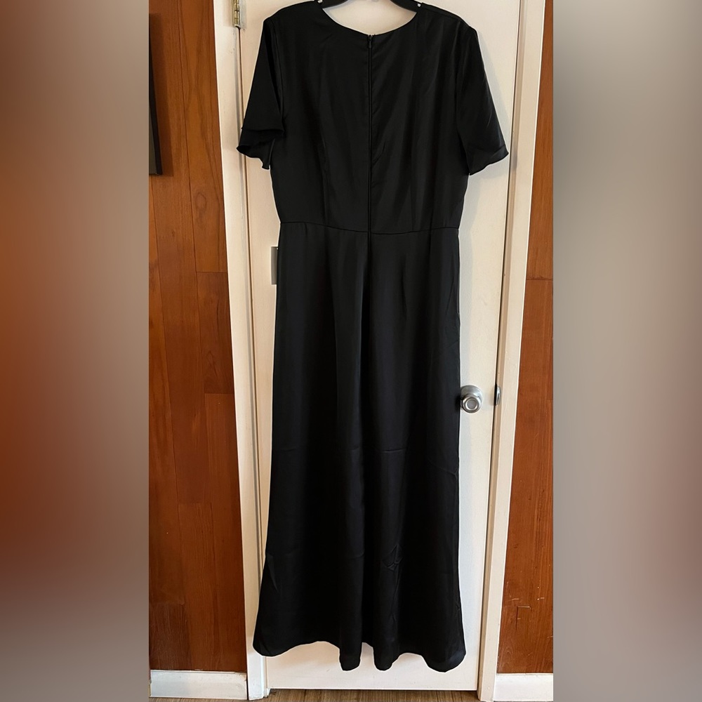 Show Me Your Mumu Rome Twist Gown - Picture 4 of 5